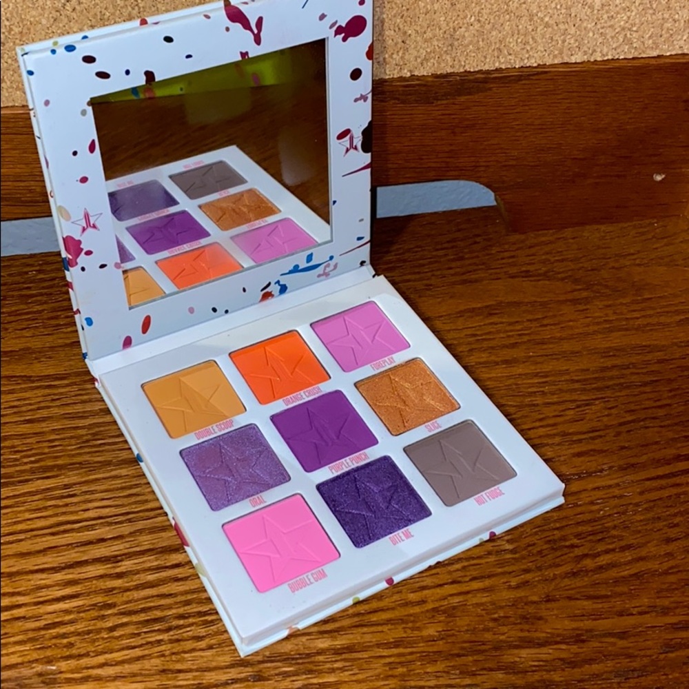 Jeffree Star Eyeshadow Palette - Purple, Orange, Pink Shades